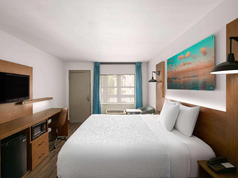 La Quinta Inn by Wyndham San Diego - Miramar image