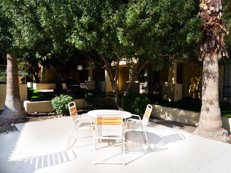 Travelodge by Wyndham Phoenix North image