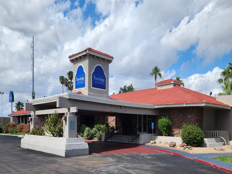 Travelodge by Wyndham Phoenix North image