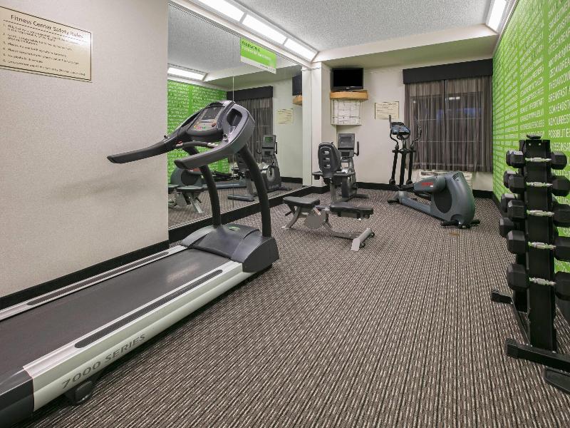 La Quinta inn & Suites DFW Airport South/Irving image
