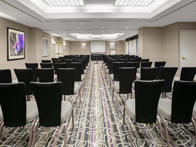 La Quinta inn & Suites DFW Airport South/Irving image