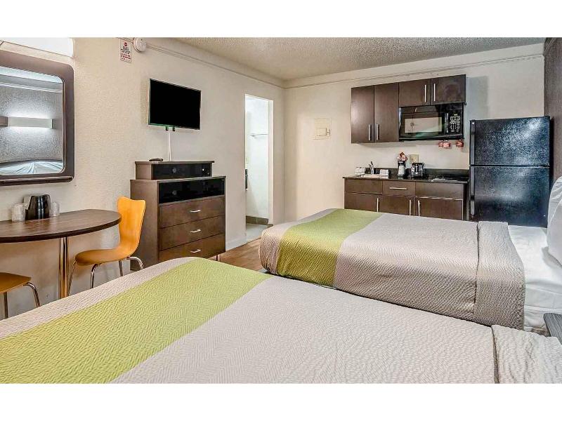 Studio 6 Fort Worth, TX - West Medical Center image