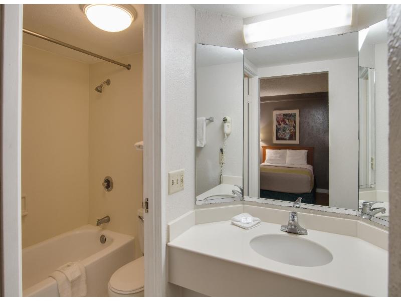 Studio 6 Fort Worth, TX - West Medical Center image