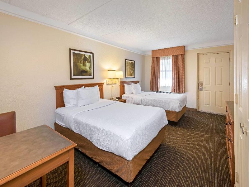 La Quinta Inn San Antonio Market Square image