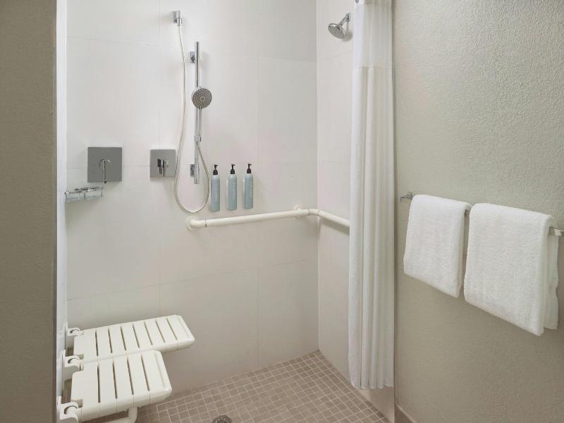 Courtyard West Palm Beach image