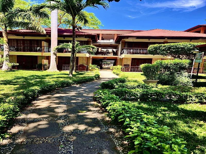Villa Acacia image