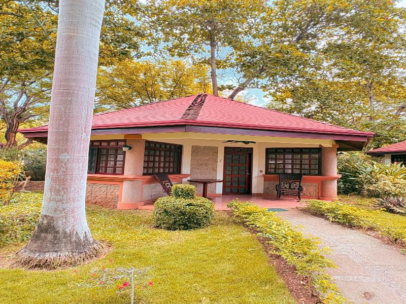 Villa Acacia image