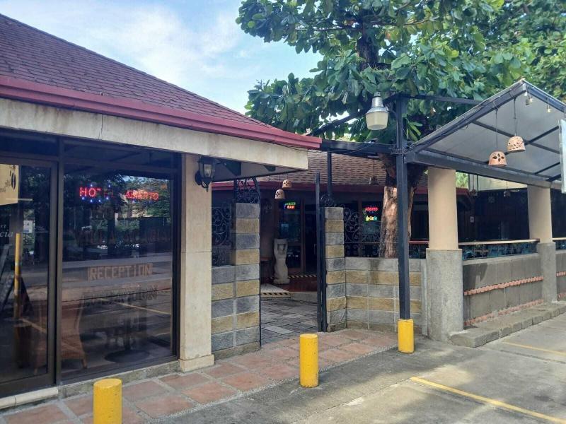 Villa Acacia image