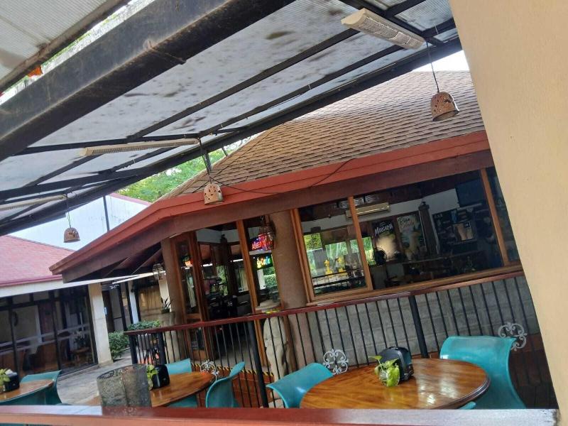 Villa Acacia image
