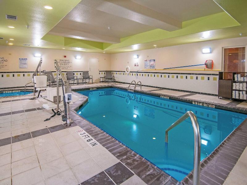 Fairfield Inn & Suites San Antonio North/Stone Oak image