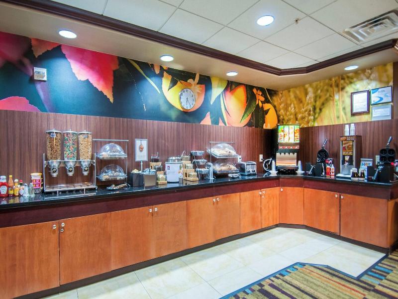 Fairfield Inn & Suites San Antonio North/Stone Oak image
