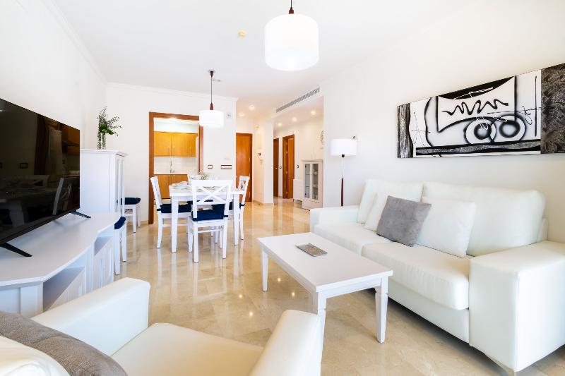 Albir Confort Avenida Apartamentos image