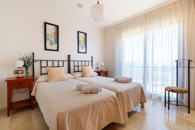 Albir Confort Avenida Apartamentos image