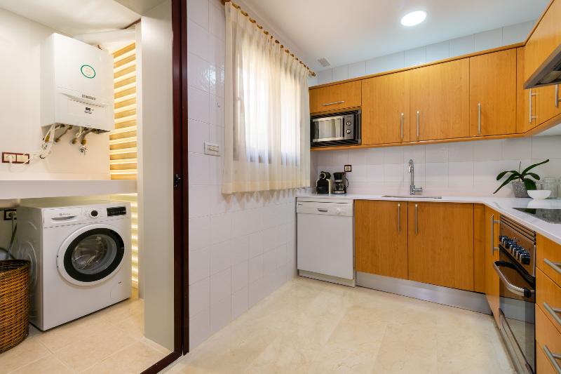 Albir Confort Avenida Apartamentos image