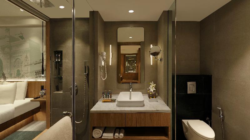 Novotel Mumbai Juhu Beach