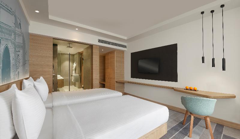 Novotel Mumbai Juhu Beach