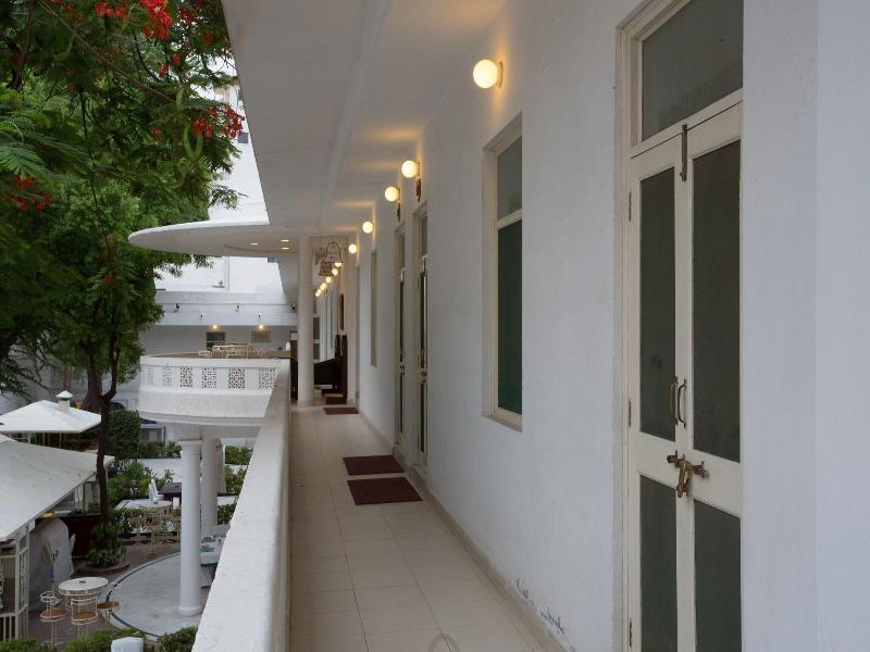Garden Hotel image