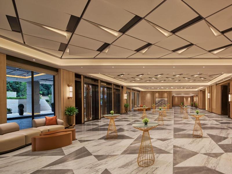Jw Marriott Mumbai Juhu image