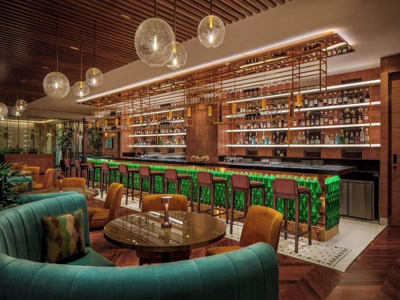 Jw Marriott Mumbai Juhu image