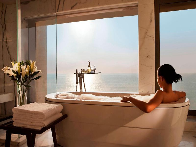 Jw Marriott Mumbai Juhu image