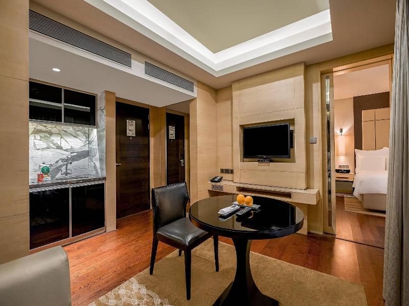 Jw Marriott Mumbai Juhu image
