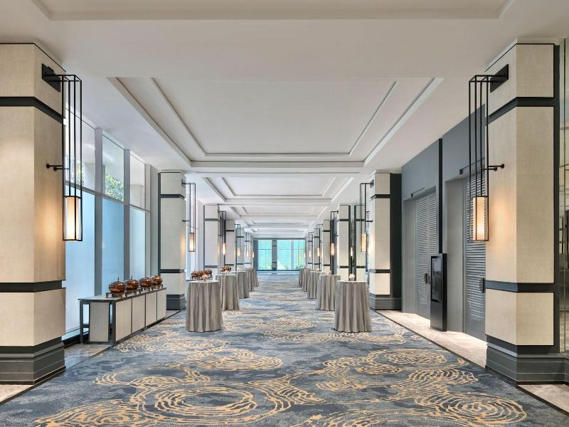 The Westin Mumbai Powai Lake image