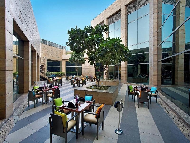 Courtyard Gurugram Downtown image