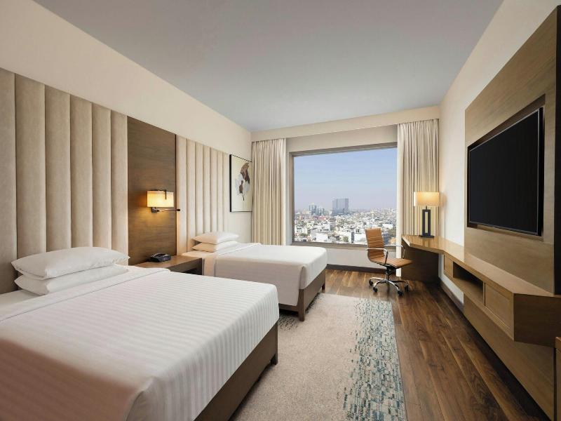Courtyard Gurugram Downtown image