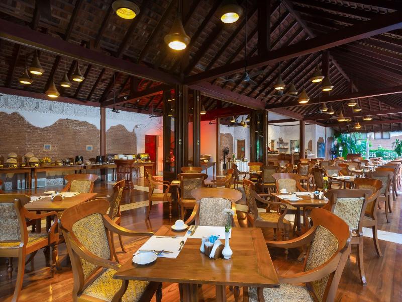 The Hotel@ Tharabar Gate