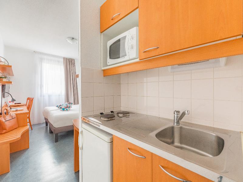 Appart'City Confort Lyon Gerland image
