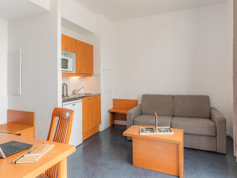 Appart'City Confort Lyon Gerland image