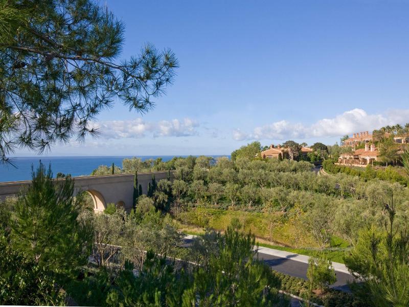 Resort at Pelican Hill image