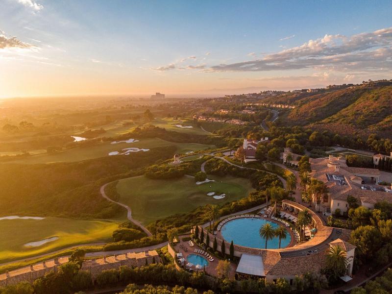 Resort at Pelican Hill image