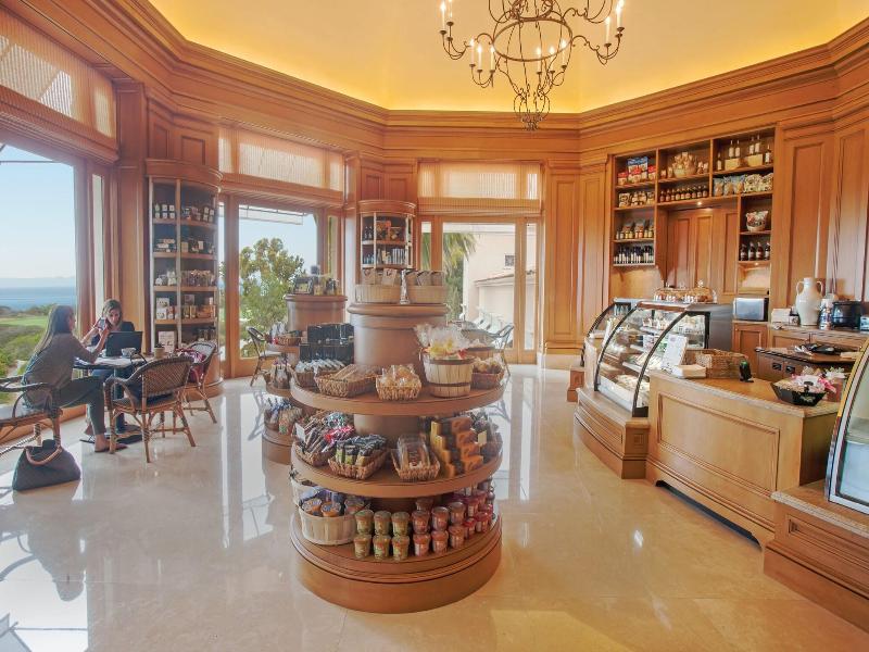 Resort at Pelican Hill image