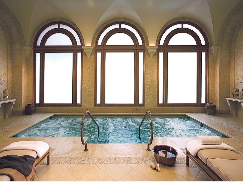 Resort at Pelican Hill image