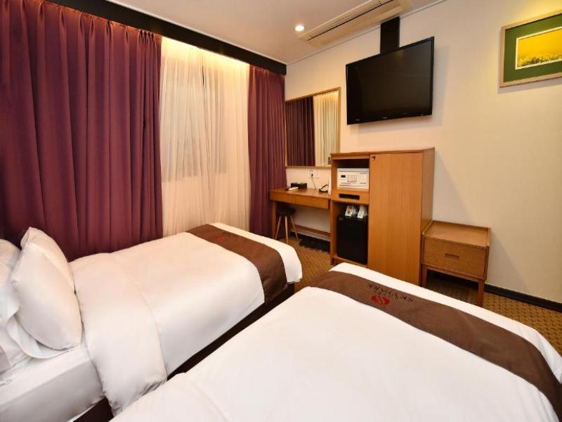 Skypark Myeongdong I image