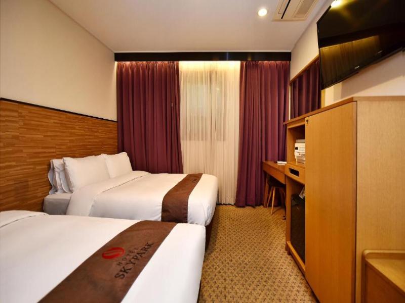 Skypark Myeongdong I image