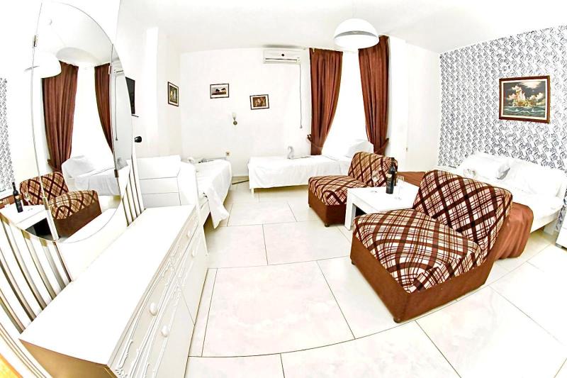 Lagadin image