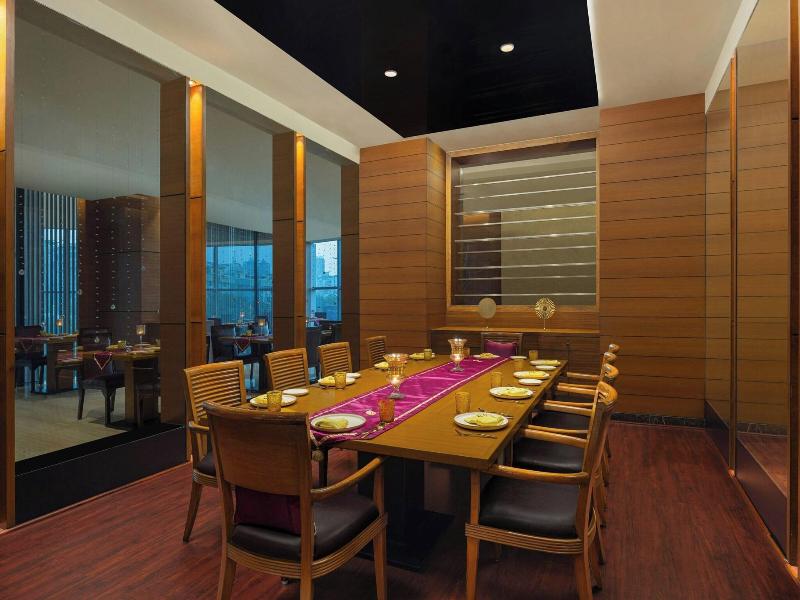 Le Méridien Ahmedabad image