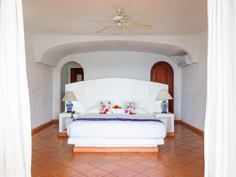 Catalina Beach Resort image