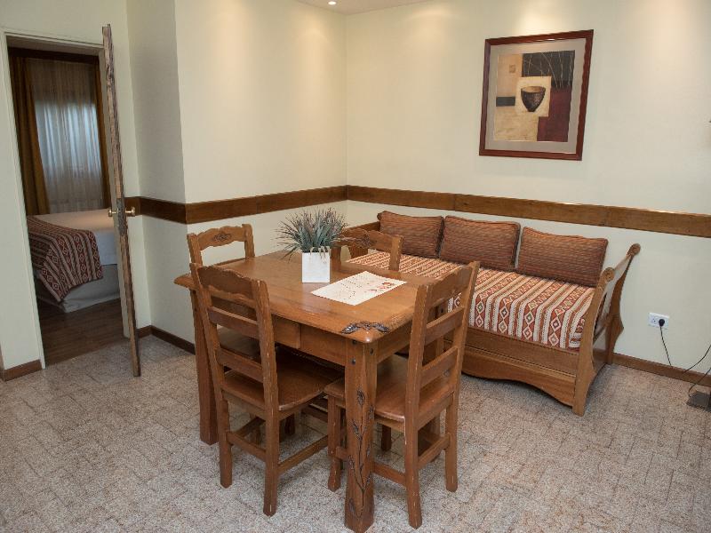 Hostal del Bosque image