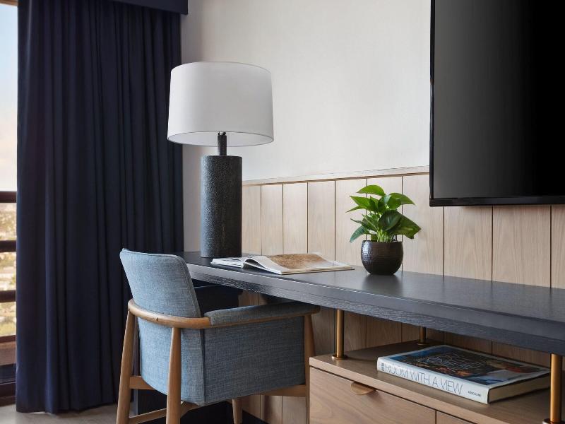 Marina del Rey Marriott image