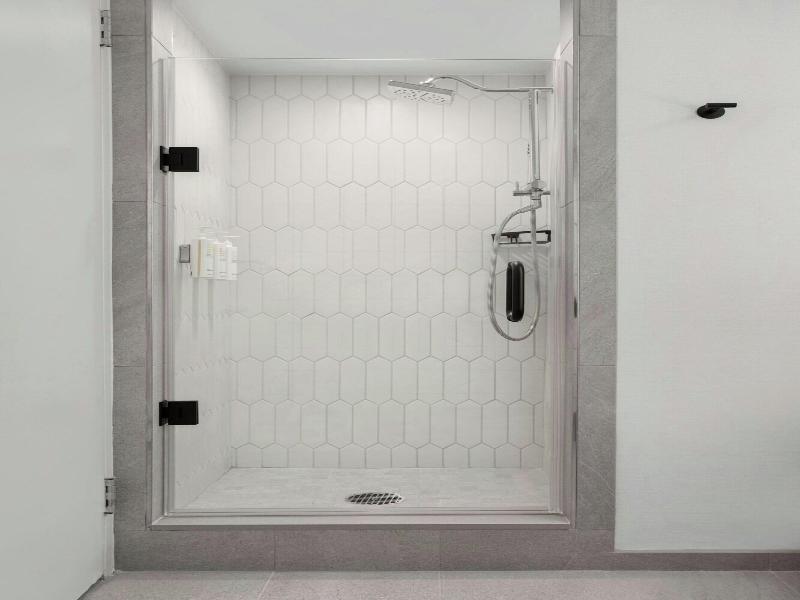 Marina del Rey Marriott image