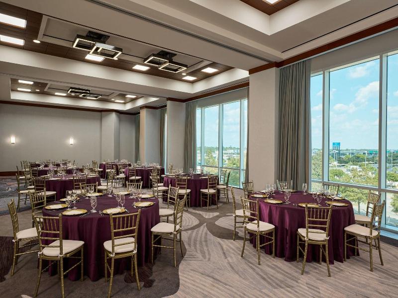 Westin Houston Memorial City image
