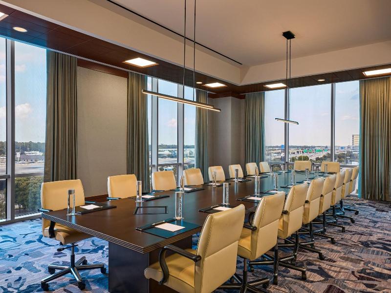 Westin Houston Memorial City image
