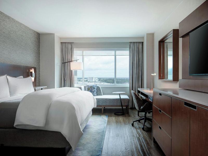 Westin Houston Memorial City image
