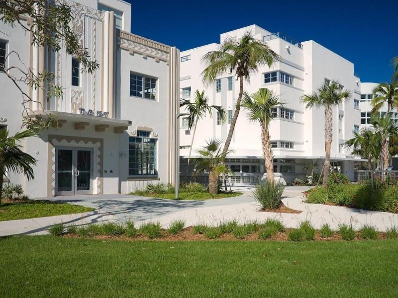 Kenmore Village Hotel, South Beach image