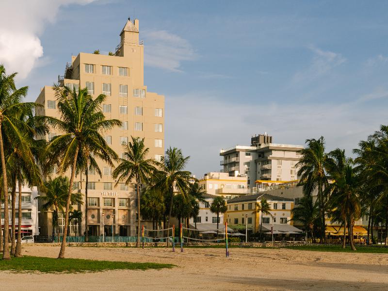 Kenmore Village Hotel, South Beach image