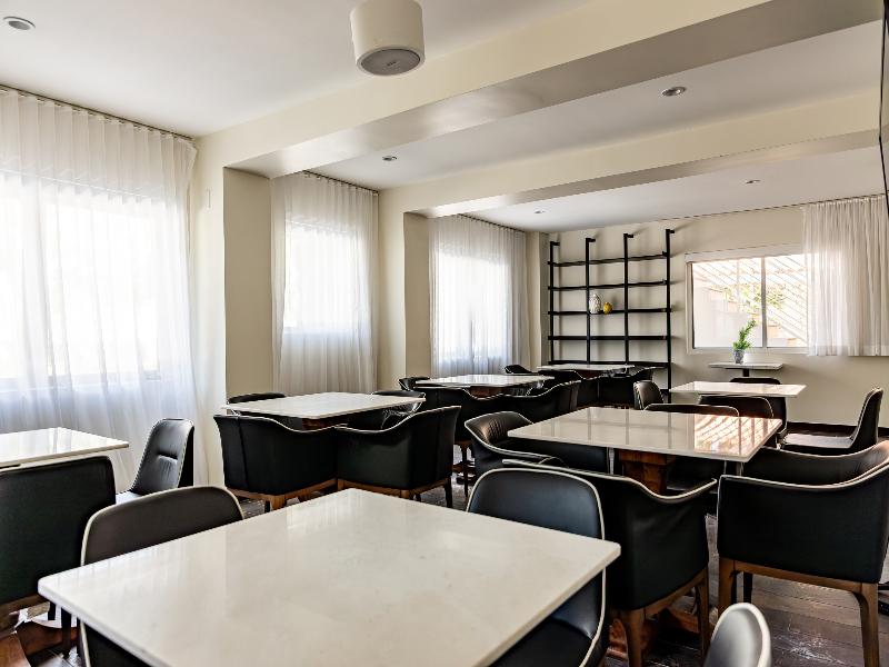 Kenmore Village Hotel, South Beach image