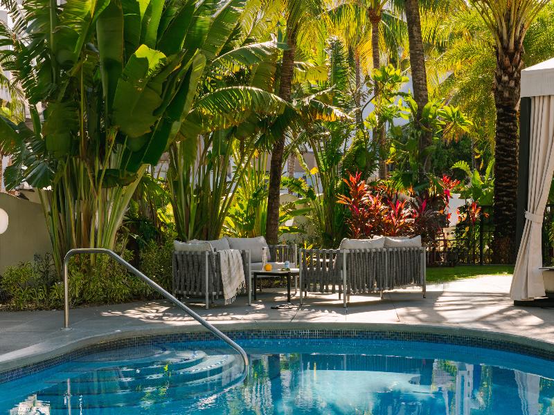 Kenmore Village Hotel, South Beach image